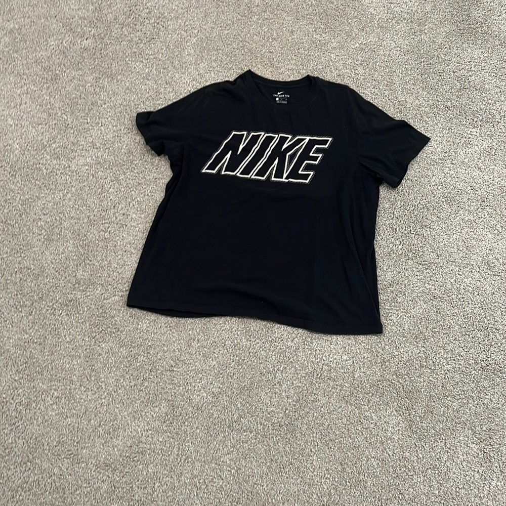 Men’s Nike sportswear T-shirt